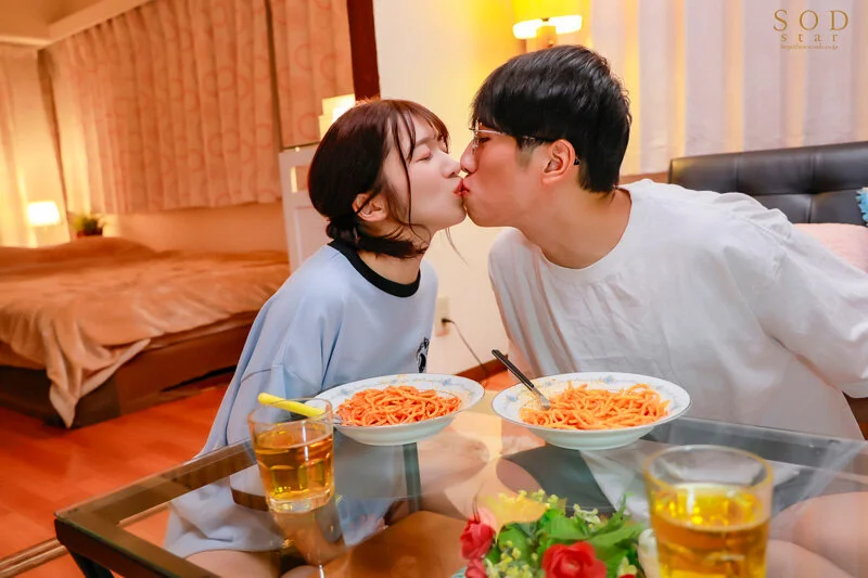 彼女の親友に告白され始まった不純な肉体関係。ダブル浮気が燃え上がり初めての中出しSEXが気持ち良すぎてヤリまくった数日間の裏切り同棲生活。品番START-026のアイキャッチ画像